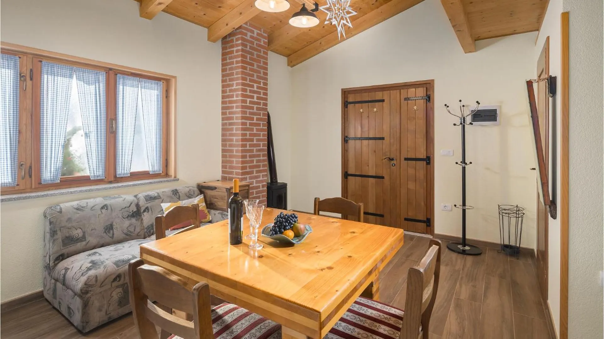 Gorgeous Home In Groznjan With Wi-Fi Хорватия